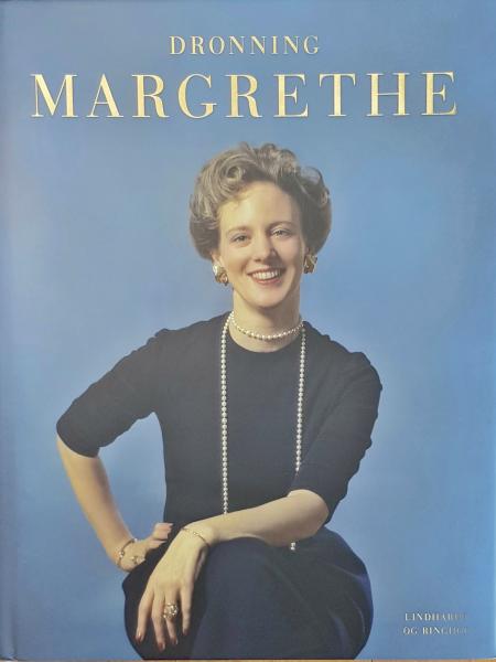 Dronning Margtrethe - Biographie - Prachtwerk mit 440 Seiten - viele große Fotos